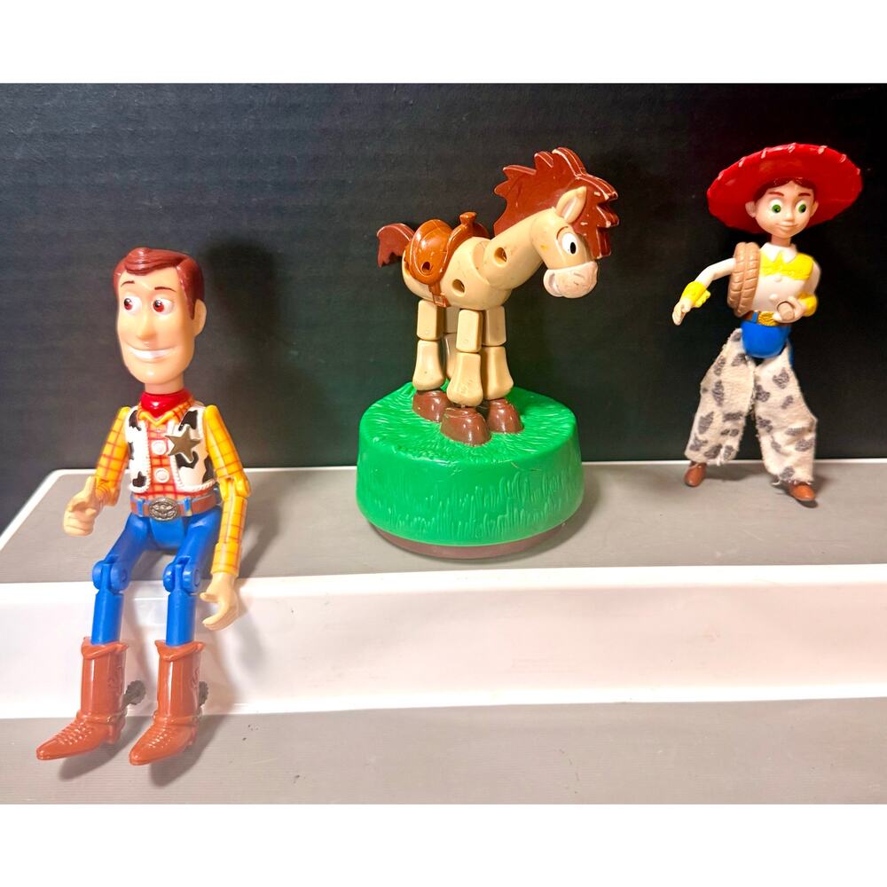 Toy Story McDonalds Happy Meal toys 1999 Woody, Jessie & Bullseye